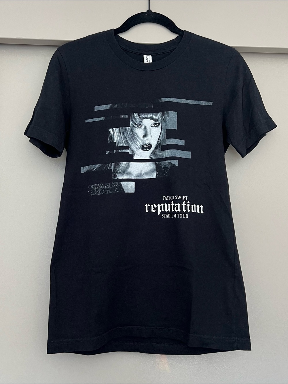 Taylor Swift Black Reputation Stadium Tour Tee